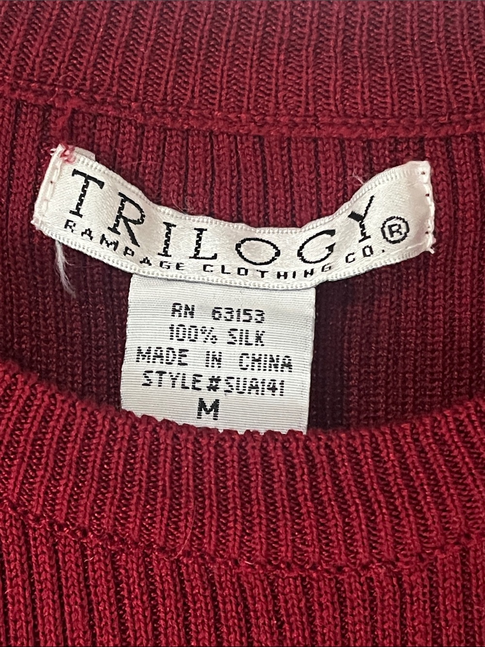 TRILOGY Women’s 100% Silk Deep Red Sleeveless Knit Top - Picture 2 of 7